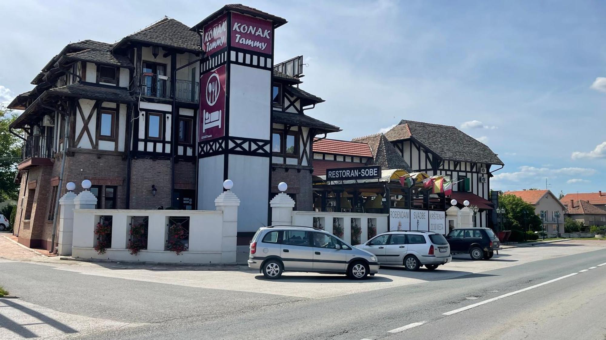 Hotel Konak Tammy Platicevo - Šabac Exteriér fotografie